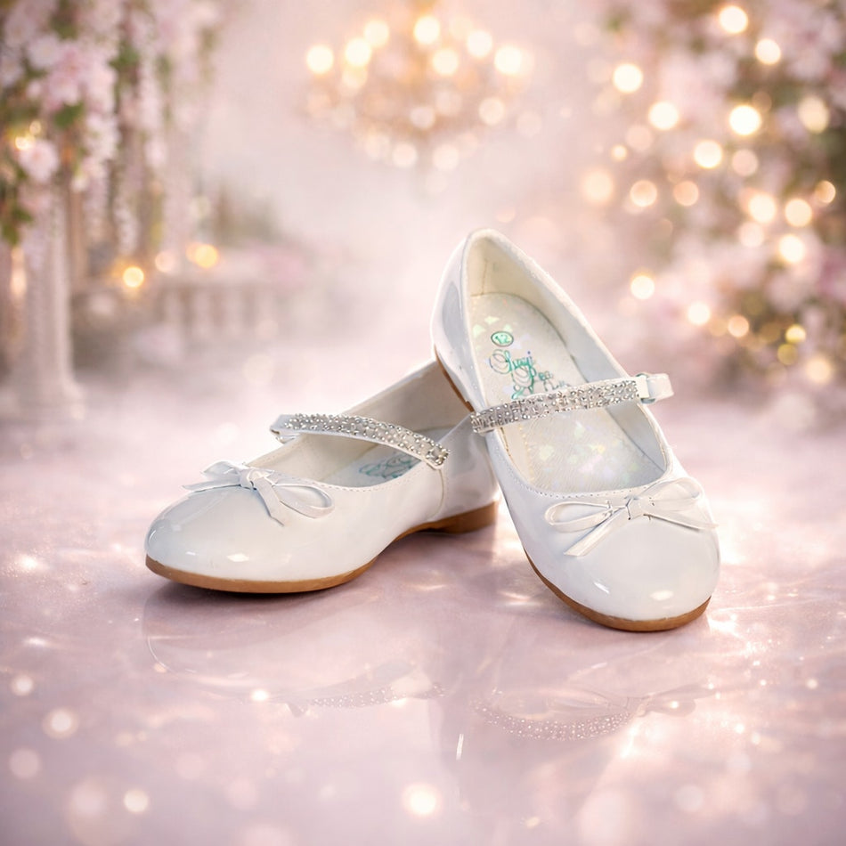 NEW Girl's Communion Dress Shoe - White/Patent Leather Flat Shoe with Rhinestone Strap - Size 3